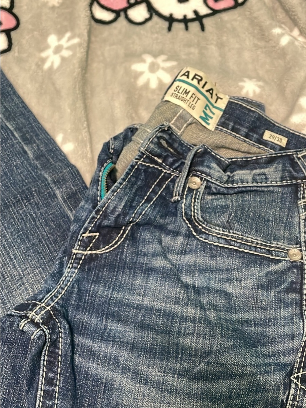 Ariat Medium Blue Straight Leg Men’s Jeans